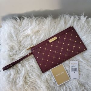 MK Jamey Large Clutch in Merlot